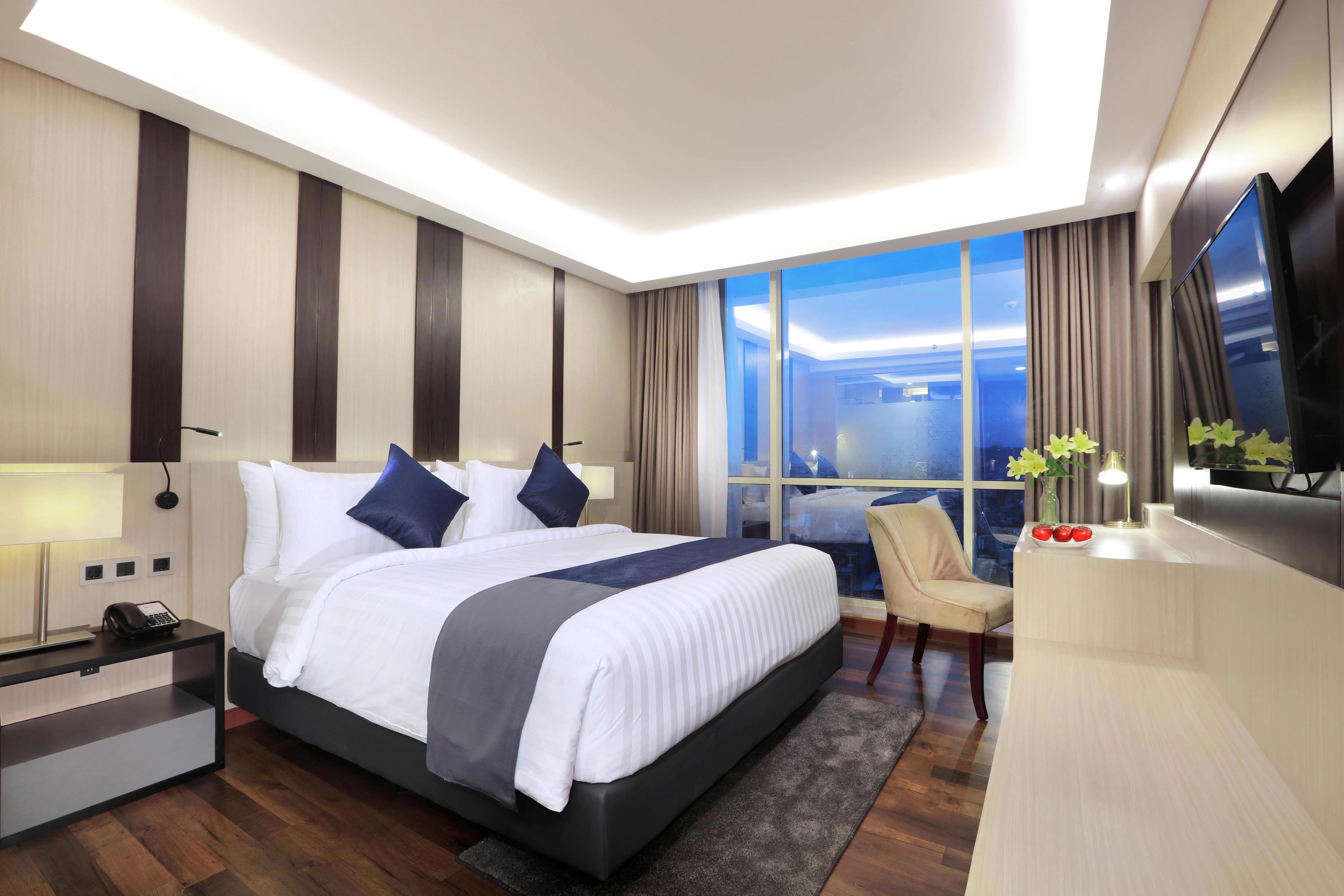 Aston Kartika Grogol Hotel & Conference Center Jakarta Exterior foto