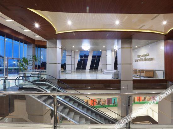 Aston Kartika Grogol Hotel & Conference Center Jakarta Exterior foto